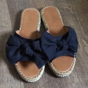Sailor flats with bow sandals